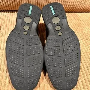 Cole Haan | Shoes | These Are Like New Cole Haans With Super  display picture 1